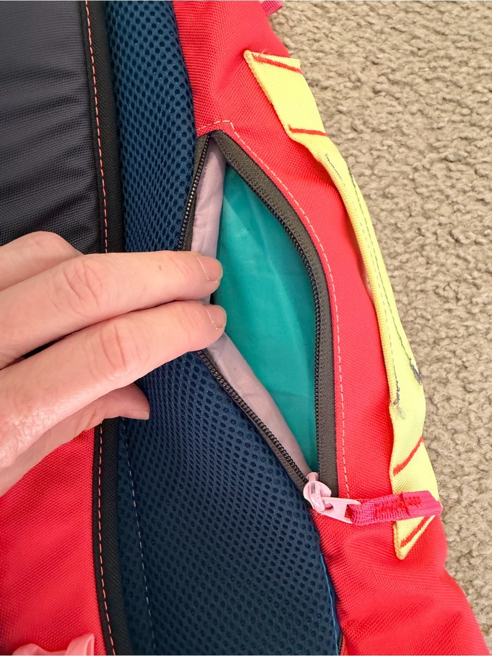 Cotopaxi Allpa 28 Backpack Black Multicolor - Picture 5 of 7